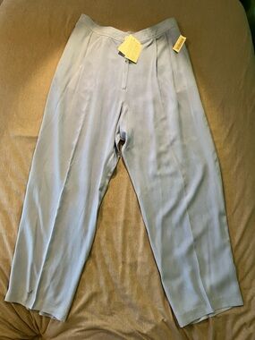 Women’s 100% Silk Light Blue Pleated Dress Pants
